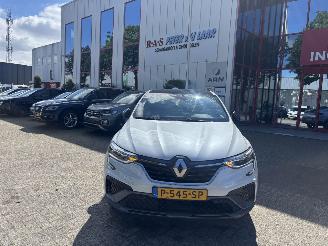 krockskadad bil auto Renault Arkana E-TECH GEEN SCHADE 2022/6