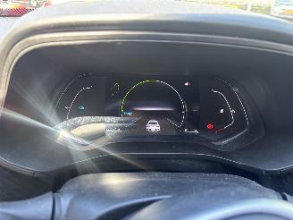 Renault Arkana E-TECH GEEN SCHADE picture 16