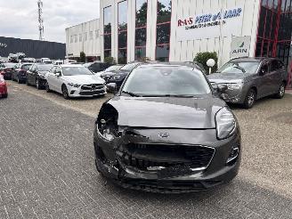 Unfallwagen Ford Puma 1.0 92KW TIT. X 2021/1
