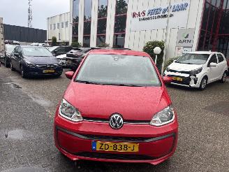 uszkodzony samochody osobowe Volkswagen Up!  2019/1