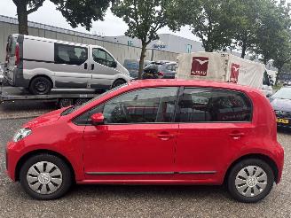 Volkswagen Up!  picture 3