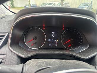 Renault Clio 1.0 TCE ZEN picture 12