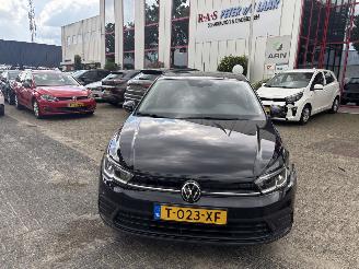 damaged passenger cars Volkswagen Polo 1.0 TSI 70KW LIFE BUSINESS 2023/9