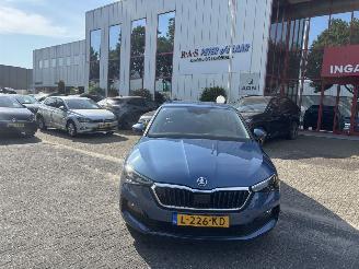 Vaurioauto  passenger cars Skoda Scala 1.0 TSI 81KW DSG BUSINESS EDITION 2021/6