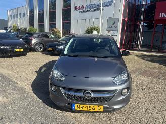 Vaurioauto  passenger cars Opel Adam 1.0 TURBO GLAM FAVOU 2017/3