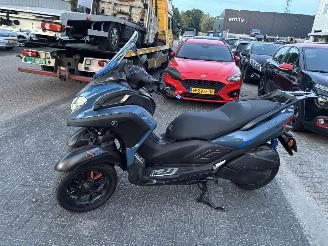 Yamaha Alle Tricity AUTORIJBEWIJS picture 6
