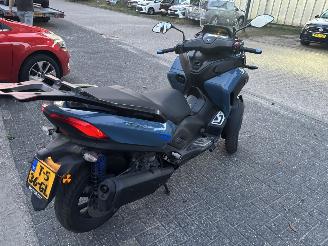 Yamaha Alle Tricity AUTORIJBEWIJS picture 7