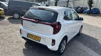 Kia Picanto 1.0 46KW DYNAMICLINE picture 6
