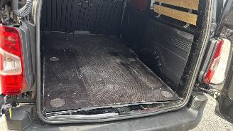 Opel Combo 1.5 BLUEHDI 100 S&S 1000KG L2 picture 10