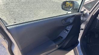 Ford Fiesta ECOB. CONNECTED picture 14