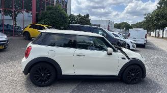 Mini Cooper 1.5 COOPER BUSINESS picture 7