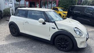 Mini Cooper 1.5 COOPER BUSINESS picture 8