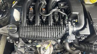 Citroën C3 PureTech Feel GEEN SCHADE picture 16