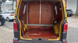 Volkswagen Transporter 2.0 TDI L1H1 Highline picture 11