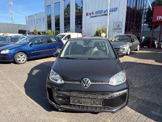 Vrakbiler auto Volkswagen Up! Up! (121), Hatchback, 2011 1.0 MPI 12V 2023/11