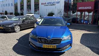 Coche accidentado Skoda Superb COMBI 15 TSI BUSS ED 2024/1