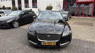 skadebil auto Jaguar XF 2.0D PORTFOLIO 2015/12