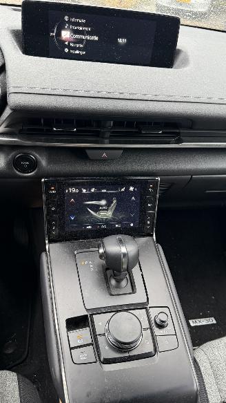 Mazda MX-30 E-SKYACTIV 145 COMF picture 14