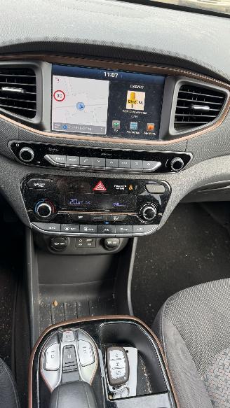 Hyundai Ioniq COMFORT EV picture 12