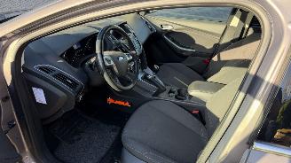 Ford Focus III Turnier 1.0 EcoBoost picture 10
