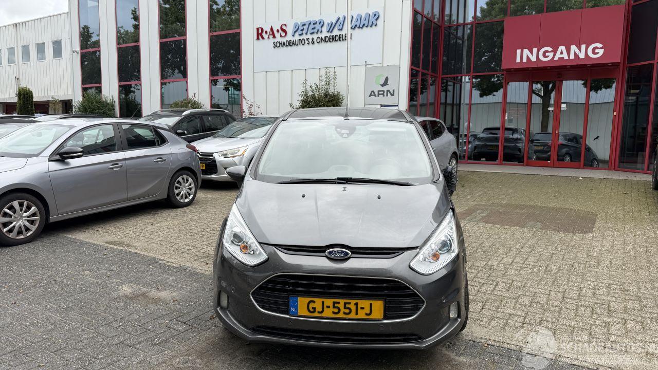 Ford B-Max 1.0 ECOB. TITANIUM