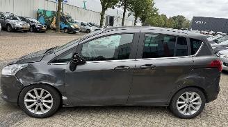 Ford B-Max 1.0 ECOB. TITANIUM picture 3