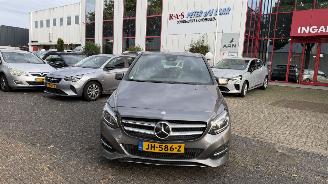 Avarii autoturisme Mercedes B-klasse B200 D PRESTIGE 2015/1