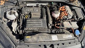 Volkswagen Golf 1.4 GTE HYBRID picture 14