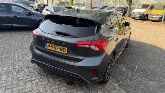 Ford Focus 1.0 EcoBoost picture 6