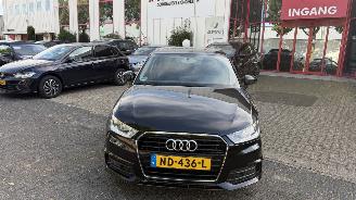 Voiture accidenté Audi A1 SPORTBACK 2017/1