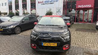 Vaurioauto  passenger cars Citroën C3 1.2 PureTech Feel 2022/1