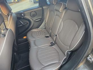 Unfallwagen Mini Cooper COUNTRYMAN Motorschade 2012/5