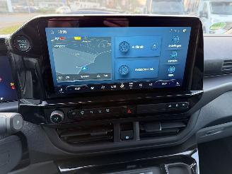 Ford Transit Custom  2.0 D - 125 Kw  L2 AWD Automaat Dubbel Cabine Nieuwste Model . picture 28