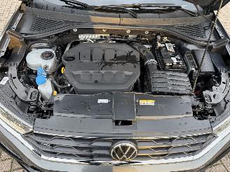 Volkswagen T-Roc R 300 R-Line 4 Motion picture 22