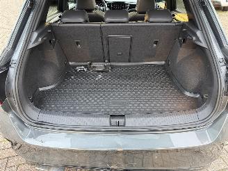 Volkswagen T-Roc R 300 R-Line 4 Motion picture 19