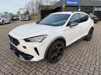 damaged passenger cars Cupra Formentor 2.0 -180 Kw Automaat VZ 2024/8