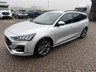 uszkodzony samochody osobowe Ford Focus 1.0 -92 Kw ST-Line Station 2024/10