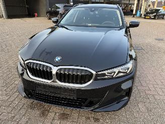 BMW 3-serie 318i Touring Business picture 3