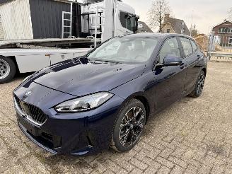 Unfallwagen BMW 1-serie 123i X-Drive M-Sport automaat 2025/8