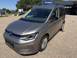 Damaged car Volkswagen Caddy Combi 2.0 TDi  90 Kw DSG. 5 Persoons 2026/5