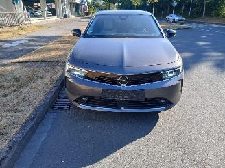 Avarii autoturisme Opel Astra 1.6 E-Hybride 110 Kw Plug-In Automaat 2023/1