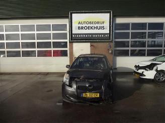 rozbiórka samochody osobowe Toyota Yaris Yaris II (P9), Hatchback, 2005 / 2014 1.3 16V VVT-i 2008/1