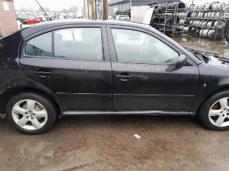 Skoda Octavia Octavia (1U2), Liftback, 1996 / 2010 1.9 TDi GLX,SLX picture 10