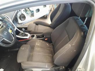 Opel Astra Astra J GTC (PD2/PF2), Hatchback 3-drs, 2011 / 2018 1.4 Turbo 16V ecoFLEX 140 picture 28