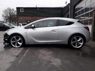 Opel Astra Astra J GTC (PD2/PF2), Hatchback 3-drs, 2011 / 2018 1.4 Turbo 16V ecoFLEX 140 picture 4