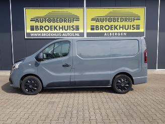Renault Trafic 2.0 dCi 120 T27 L1H1 Work Edition picture 2