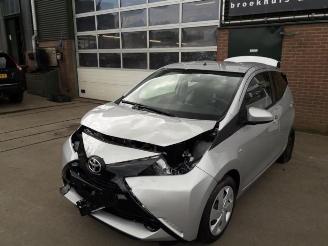 Toyota Aygo Aygo (B40), Hatchback, 2014 1.0 12V VVT-i picture 2