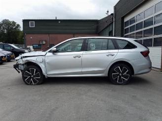 Skoda Octavia Octavia Combi (NXAC), Combi 5-drs, 2019 iV 1.4 TSI RS 16V picture 4