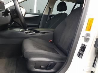 BMW 5-serie Touring 520d Business Edition Plus picture 12