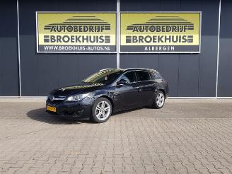 krockskadad bil auto Opel Insignia Sports Tourer 2.0 CDTI Cosmo 2015/11